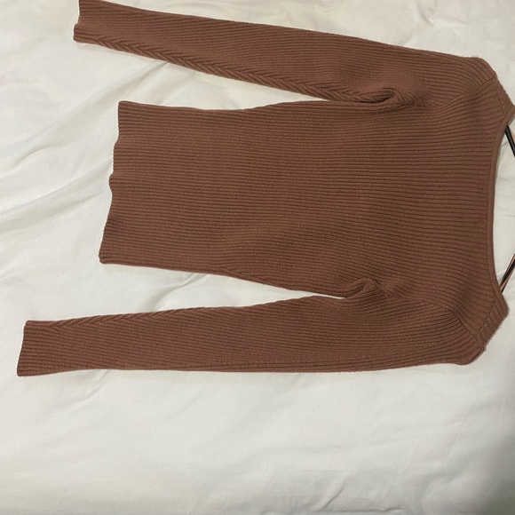 Dynamite Long sleeve ribbed knit top - Picture 2 of 4